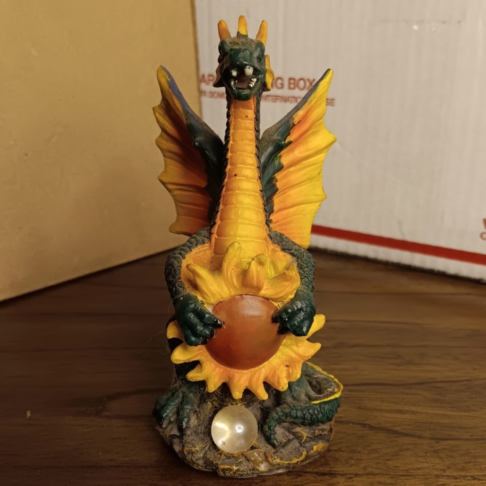K's Collection Mystic & Magic Dragon Figurine Sunflower Orb Green Yellow Statue